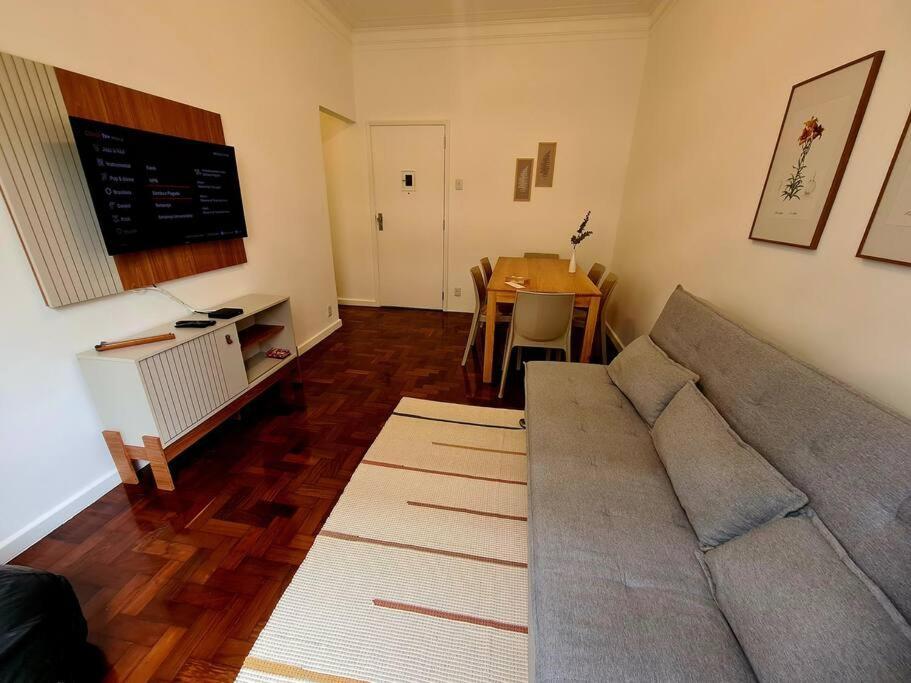 Seu Segundo Lar Em Copacabana! Apartamento