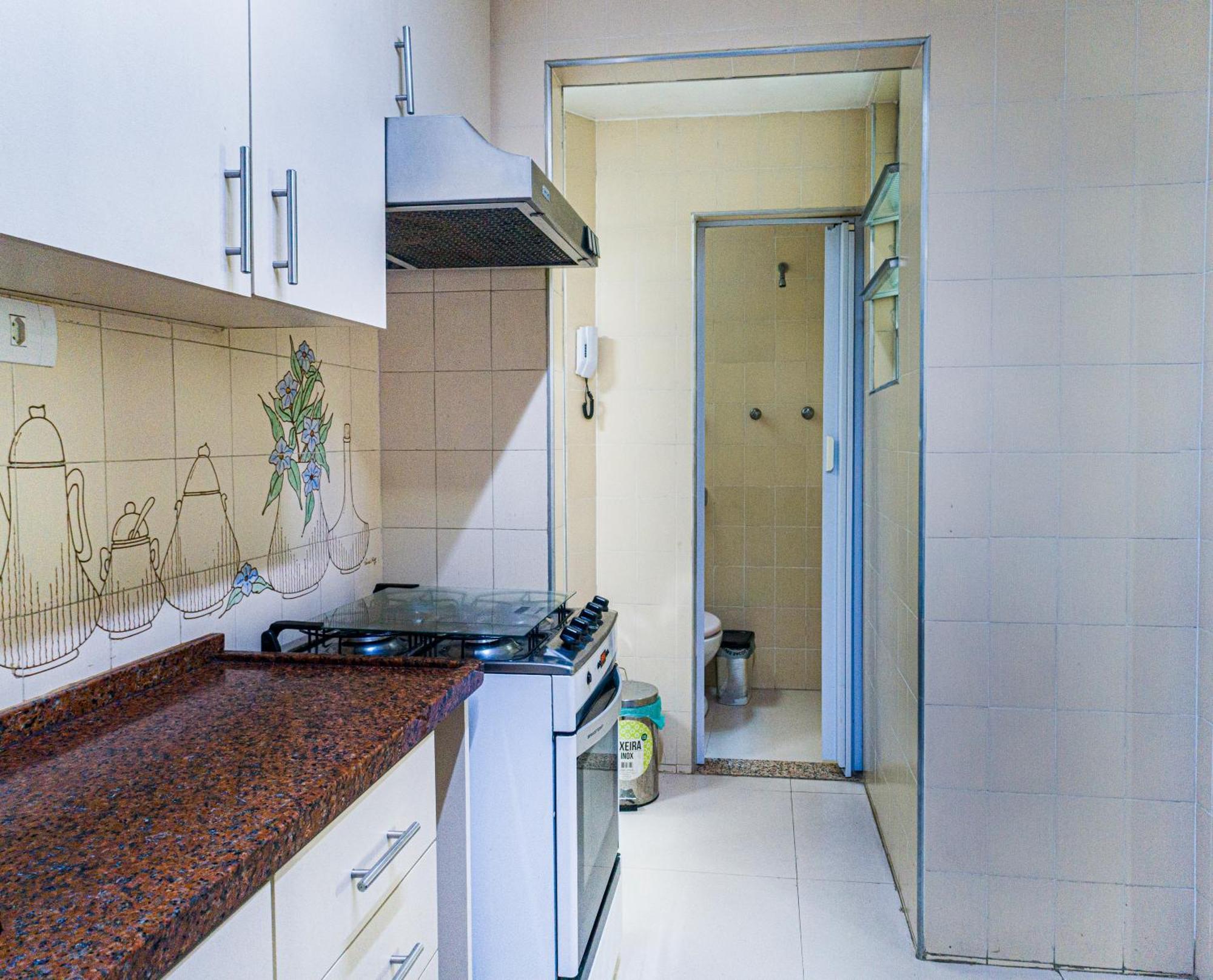 Apartamento Completo Na De Copacabana 02 Quartos Com Vista Lateral Mar Em Andar Alto, Ar, Wifi , Netflix, Pauloangerami Rmvc18