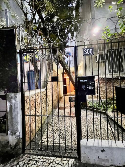 Apartamento A 15 Minutos Da D V 300 Ap205 *