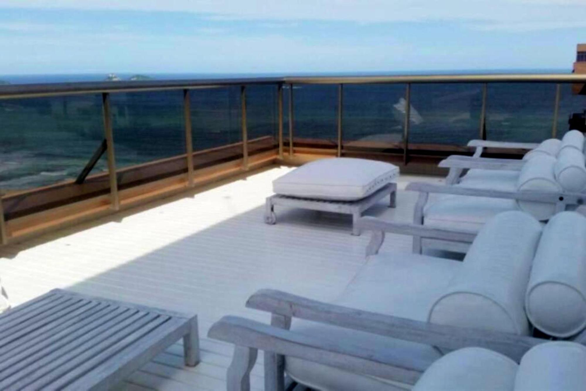 Apartamento Em Frente A Da Barra Da Tijuca *