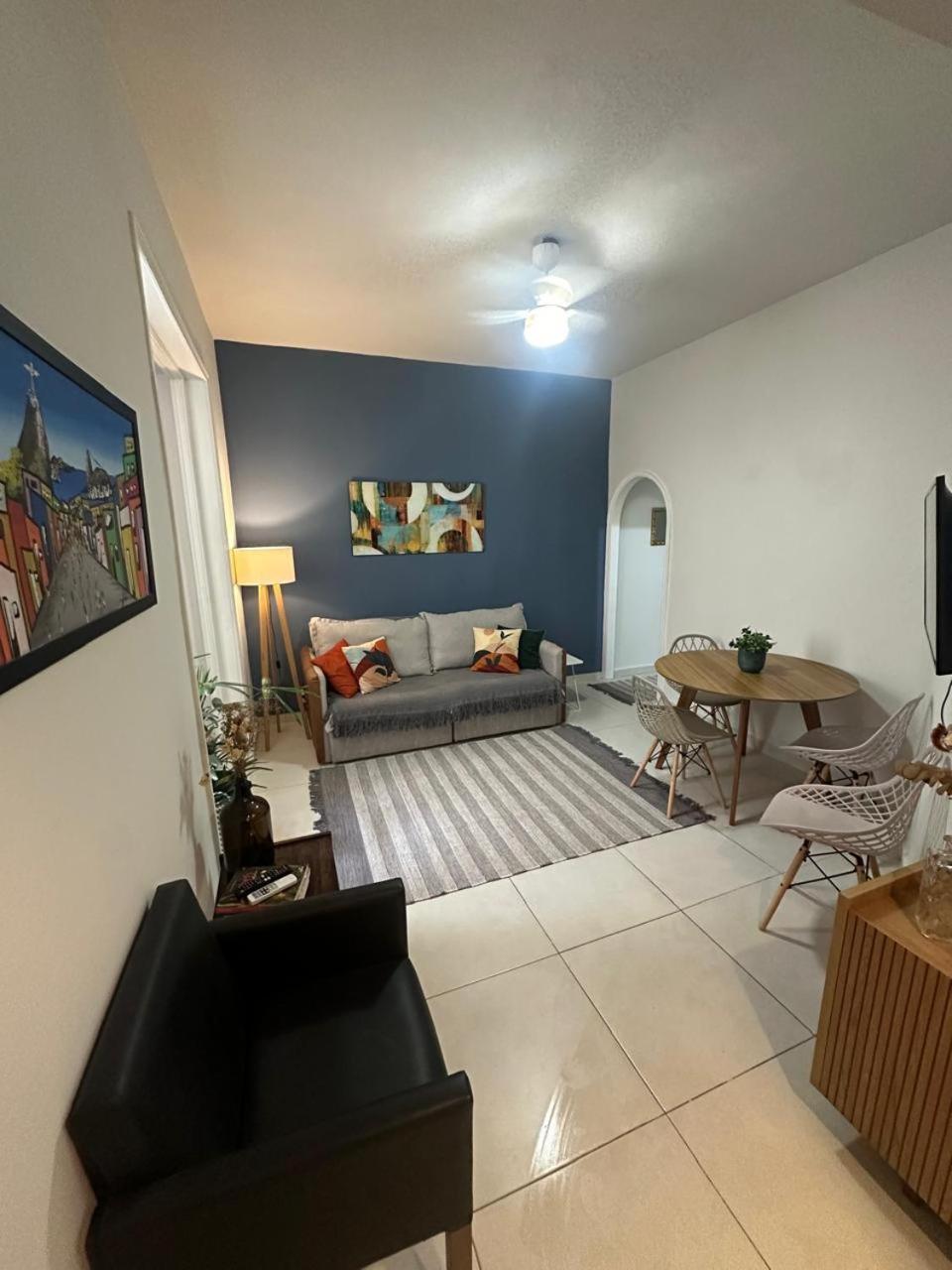 Charmoso Na Quadra Da Apartamento *