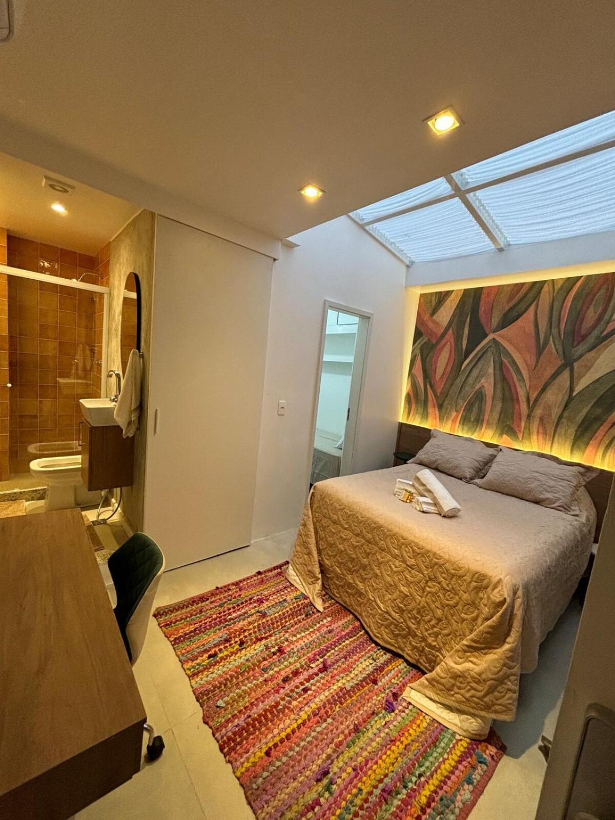 Charming Just 2 Blocks From Copacbana Apartment