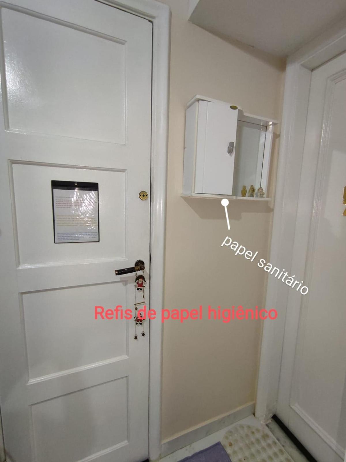 Domiciliar Individual Com Banheiro Exclusivo No Leblon Quarto em Acomodações Particulares