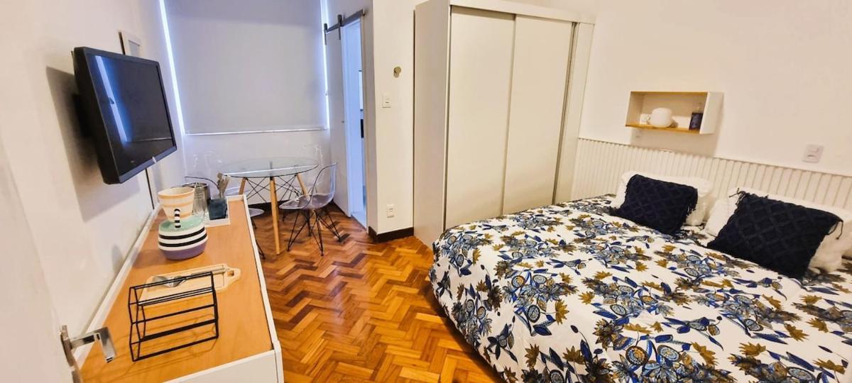 Aconchego Anibal Ipanema Apartamento *