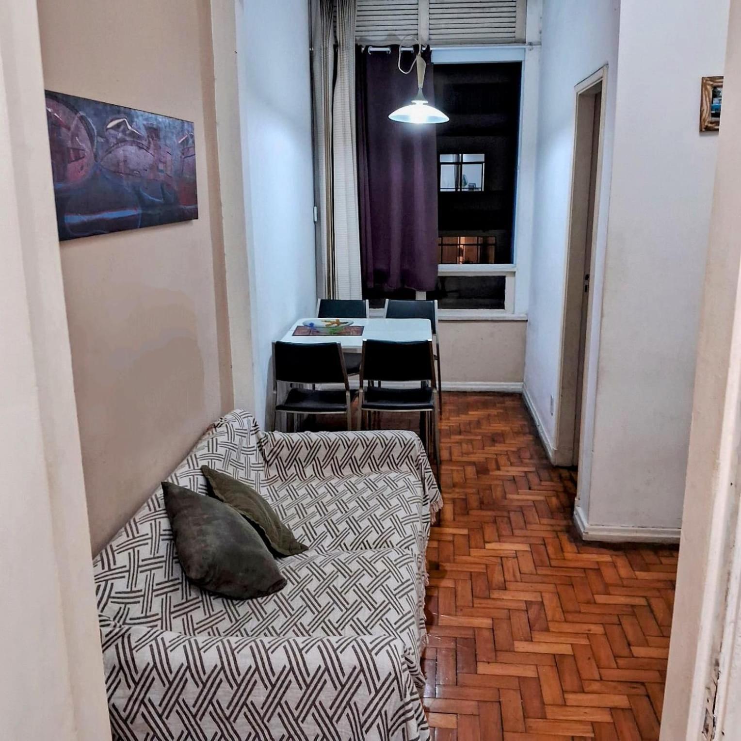 Copa E Sala Apartamento *