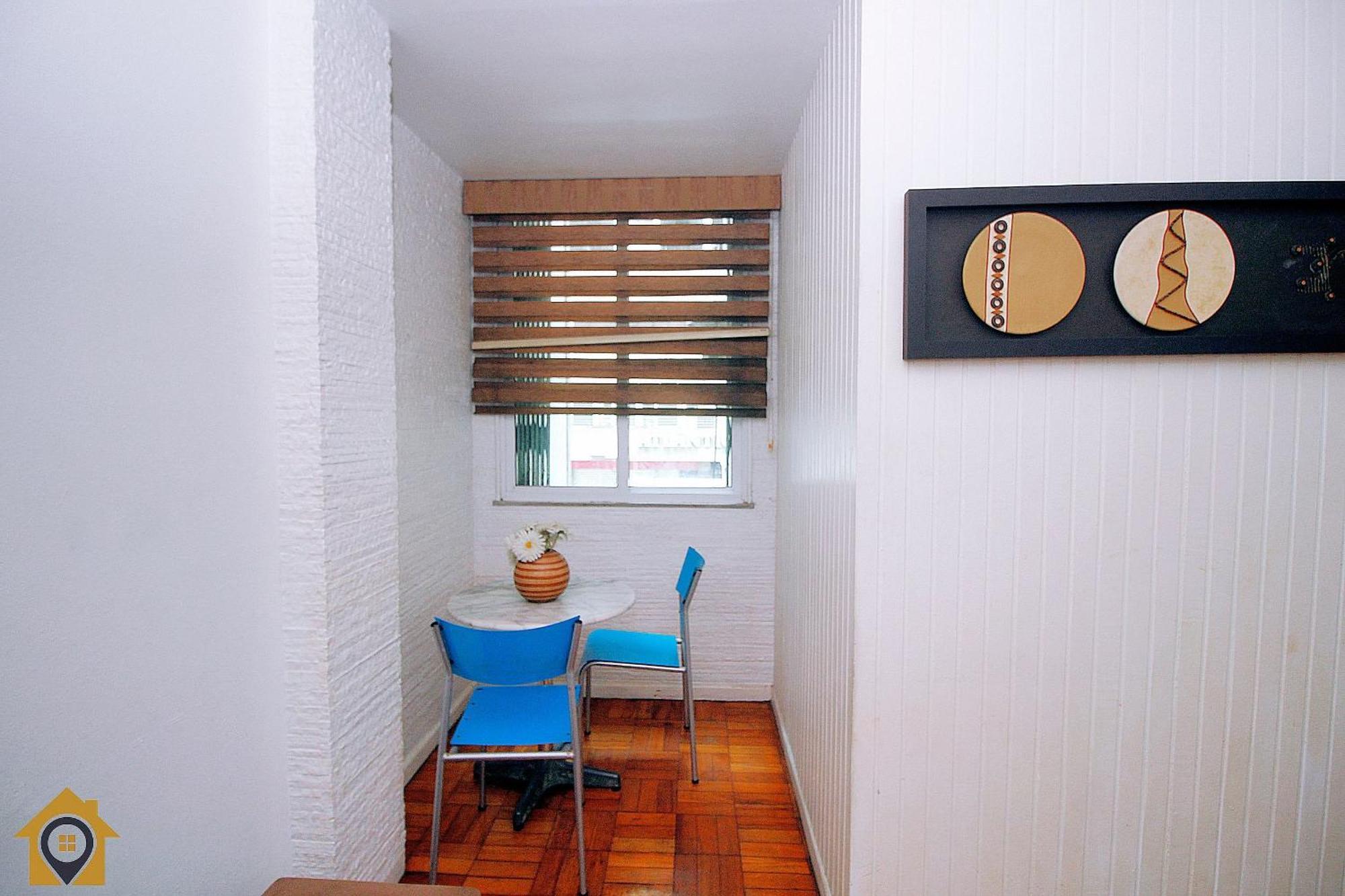 Apto Com Varanda Em Localizacao Privilegiada Apartamento Rio de Janeiro