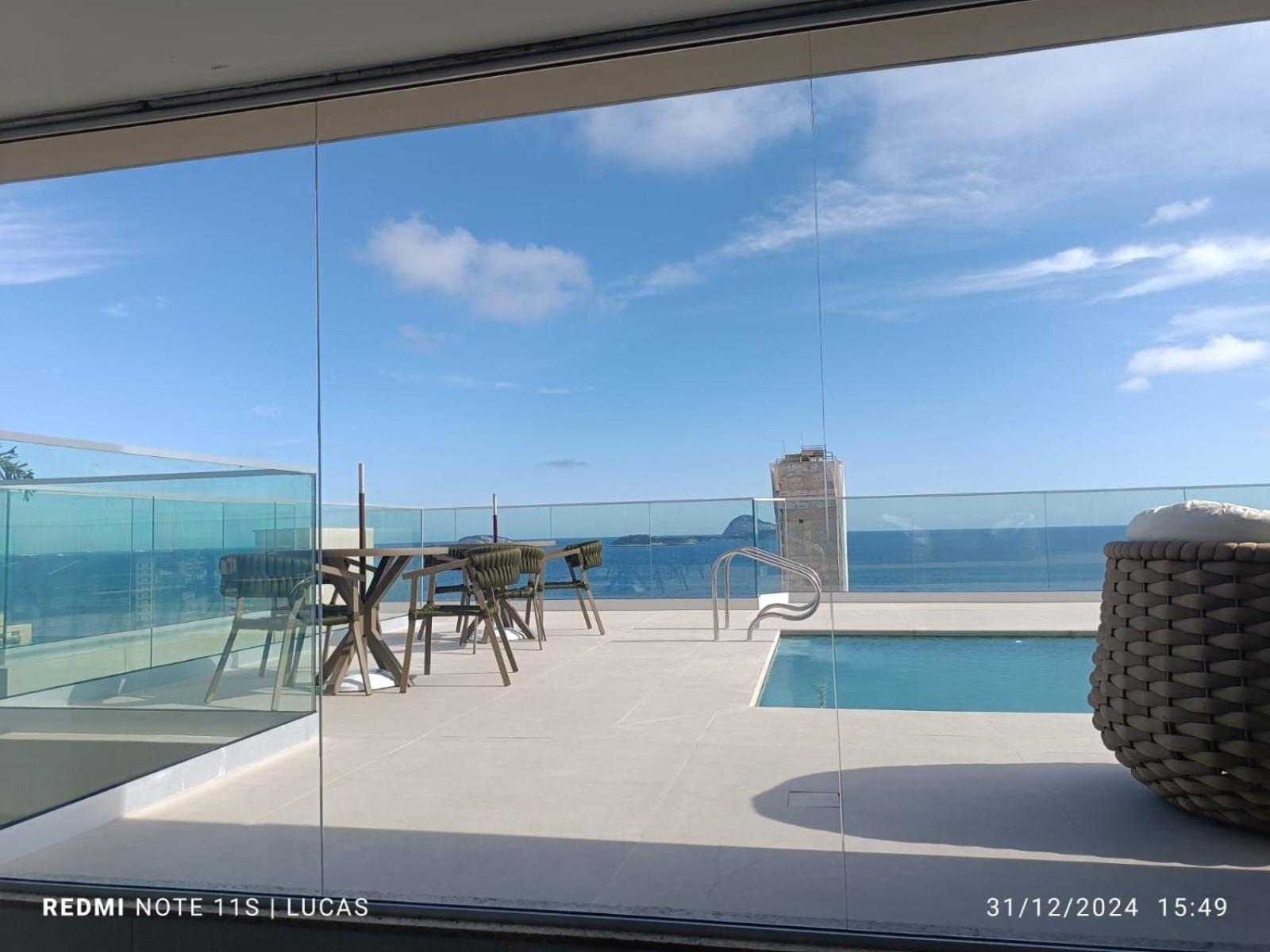 Apartamento Flat Com Piscina, Varanda, Vista Mar E Cristo *