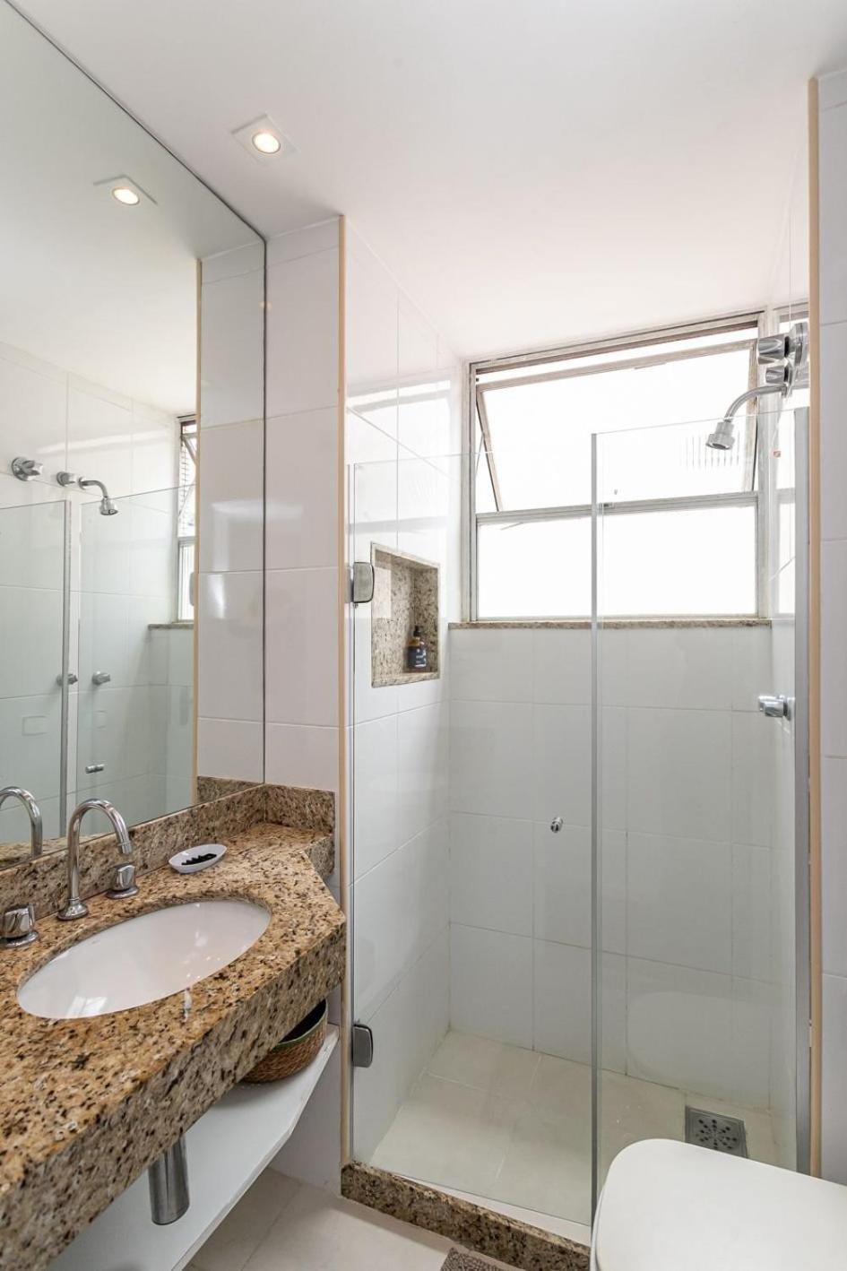 2qtos Em Copacabana A 200m Da | Du 187/802 Apartment *