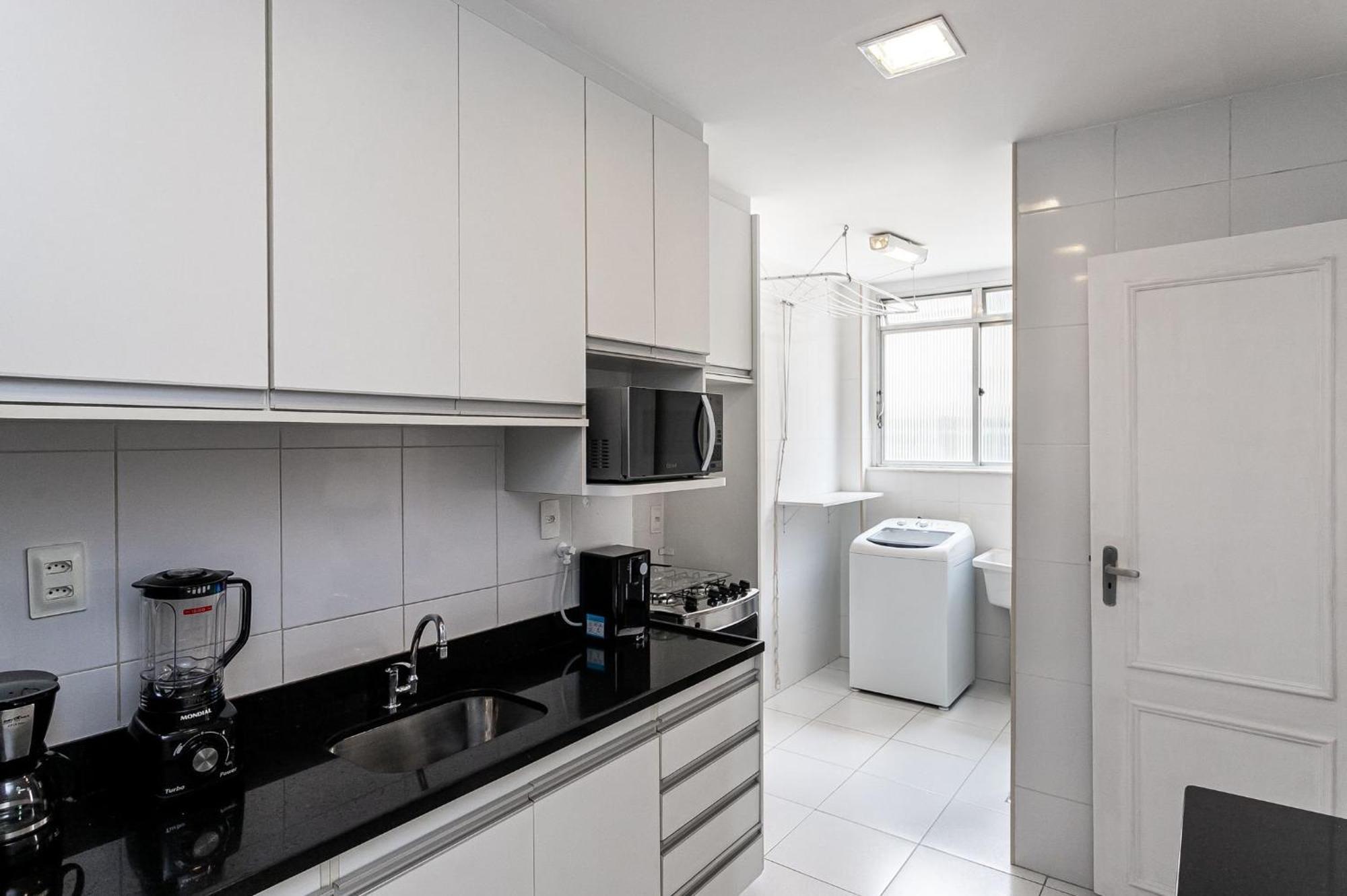 Apartment 2qtos Em Copacabana A 200m Da | Du 187/802
