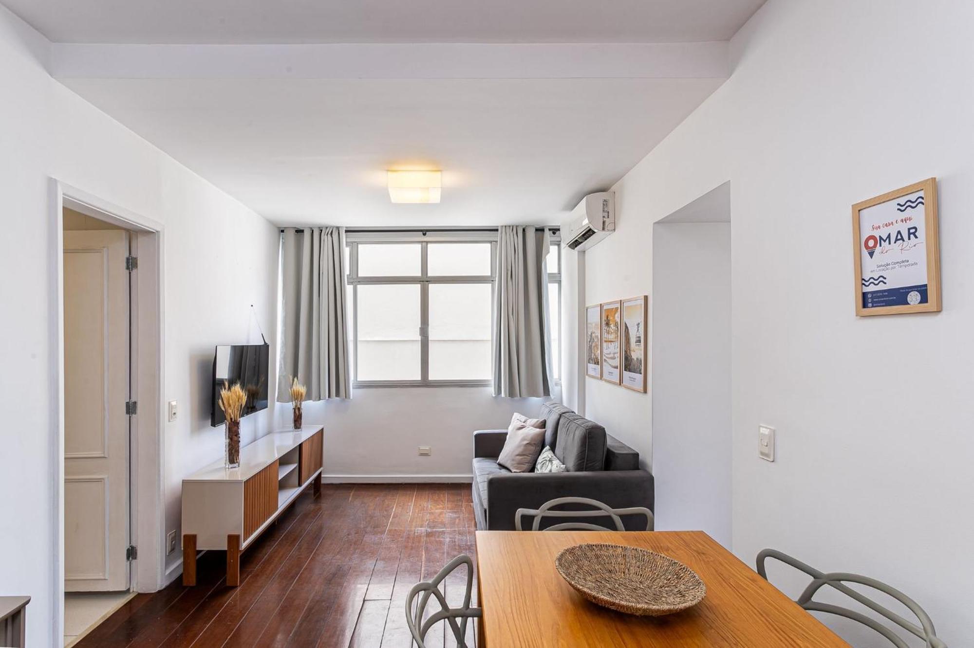 Apartment 2qtos Em Copacabana A 200m Da | Du 187/802