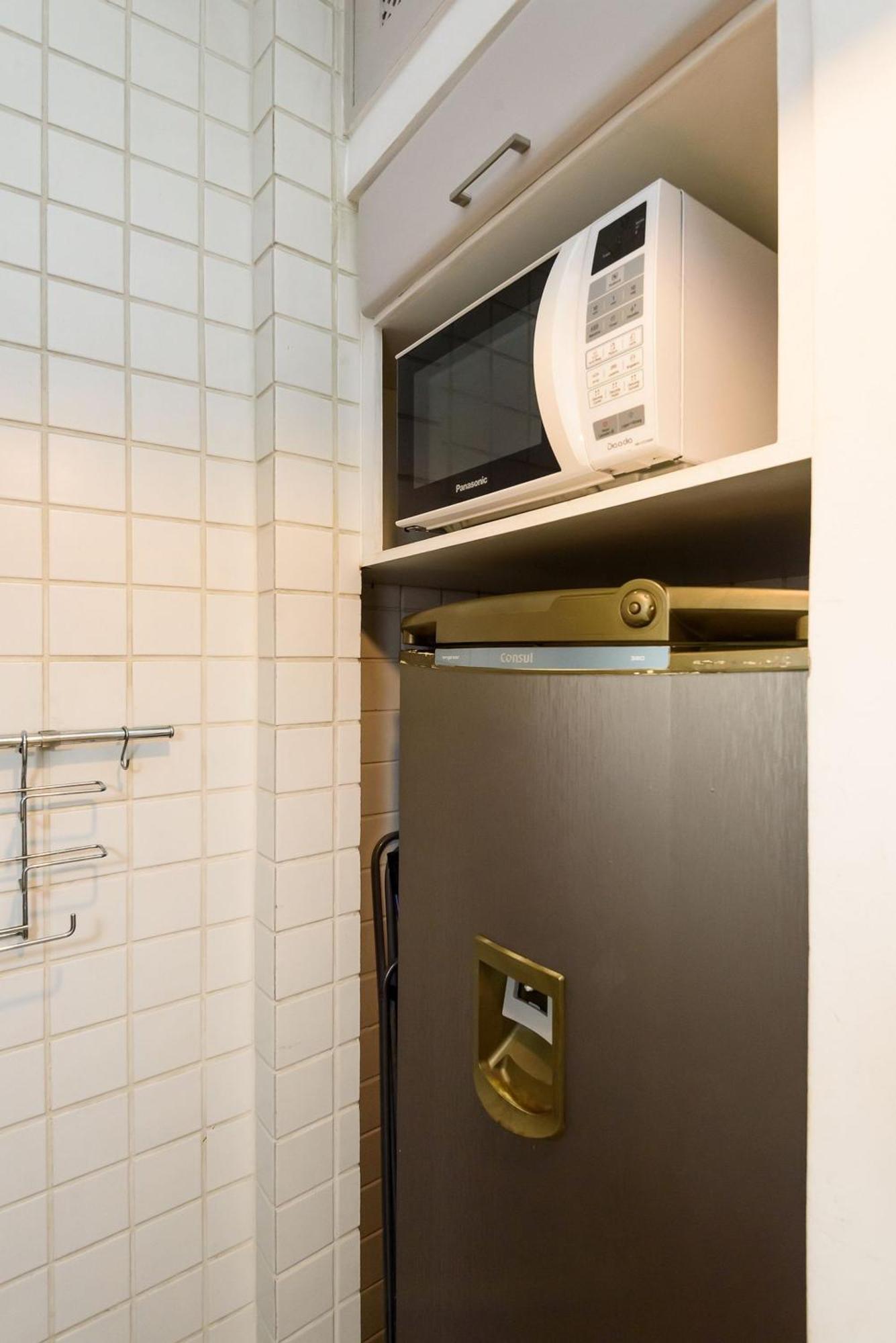 Omar Do Rio - Bi 1005 Moderno, Internet 500mbps, Workstation, Chromecast, Na Localização De Copacabana, Próximo Ao Baixo Copa, 03 Minutos Andando Da De Copacabana E Do Metrô Cantagalo