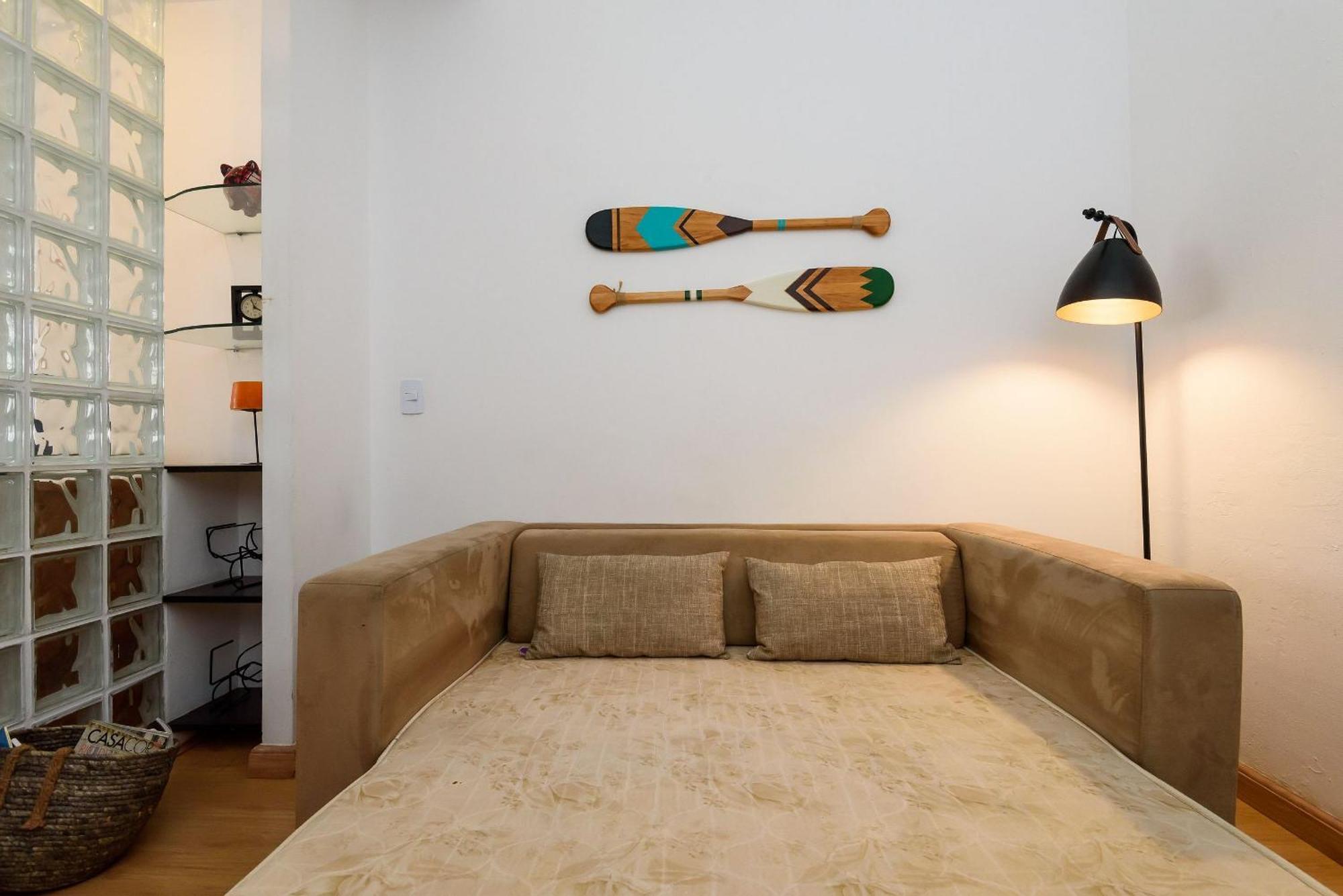 Omar Do Rio - Bi 1005 Moderno, Internet 500mbps, Workstation, Chromecast, Na Localização De Copacabana, Próximo Ao Baixo Copa, 03 Minutos Andando Da De Copacabana E Do Metrô Cantagalo *