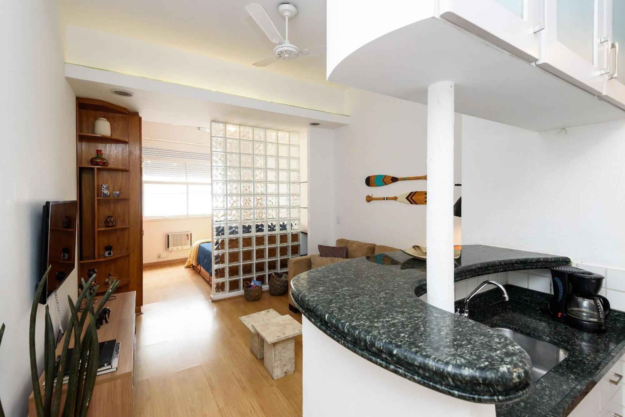 Omar Do Rio - Bi 1005 Moderno, Internet 500mbps, Workstation, Chromecast, Na Localização De Copacabana, Próximo Ao Baixo Copa, 03 Minutos Andando Da De Copacabana E Do Metrô Cantagalo Rio de Janeiro