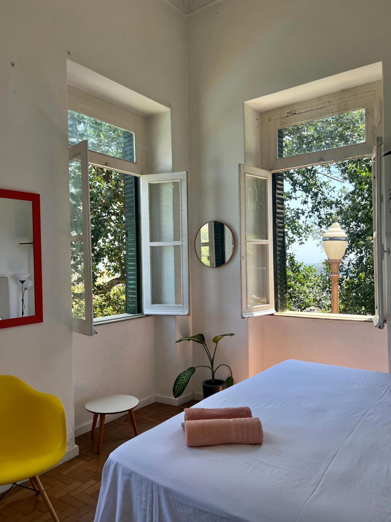Albergue Castelo Dos Tucanos Host