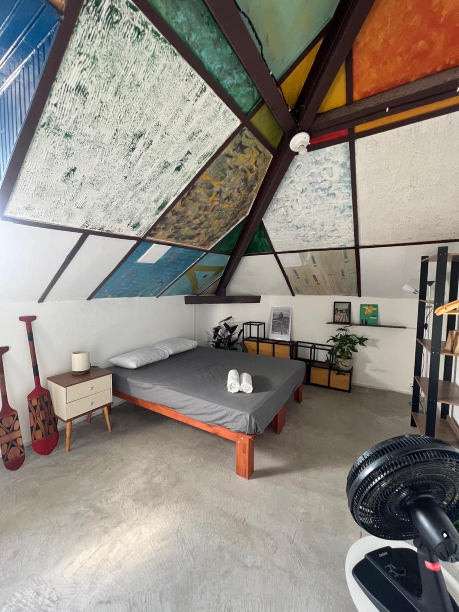 Castelo Dos Tucanos Host Albergue *