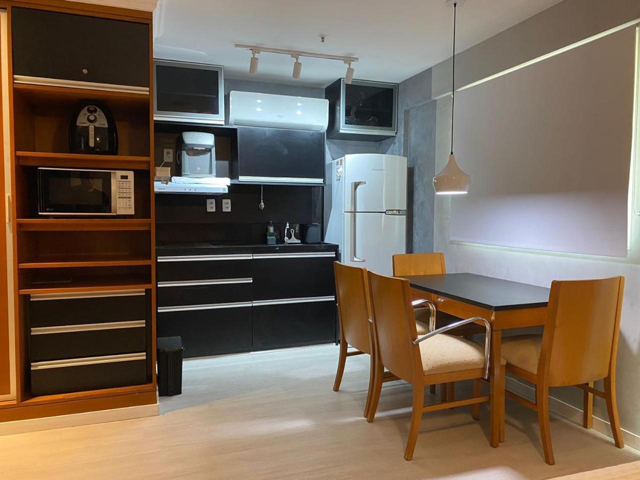 Apartamento Excelente Flat 3 Pessoas Completo Com Cozinha *