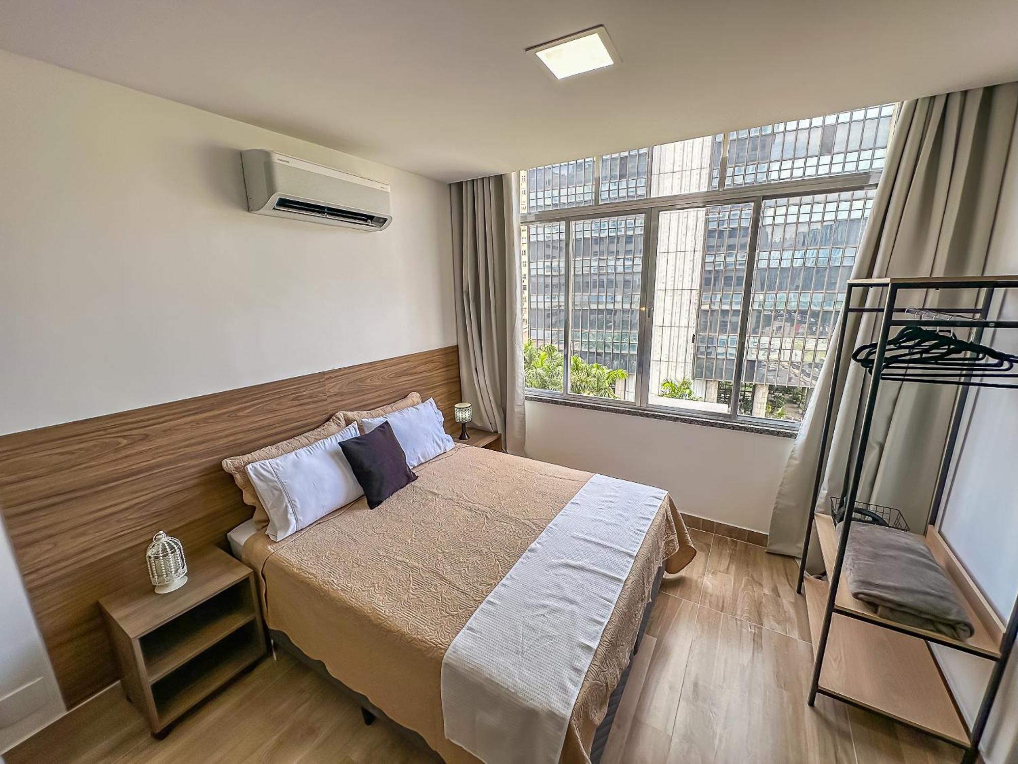 Confortavel Colado Metro Uruguaiana Apartment *