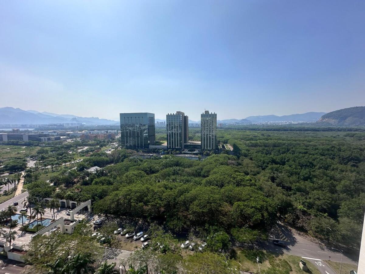 Peninsula View Lazer Commodity Apartment