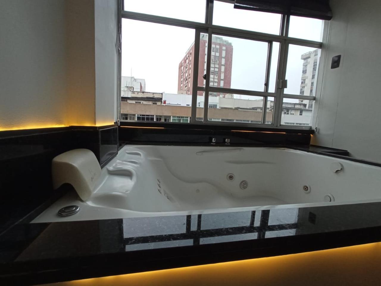 Real 308 - Excellent 3 And Hot Tub In Leblon *