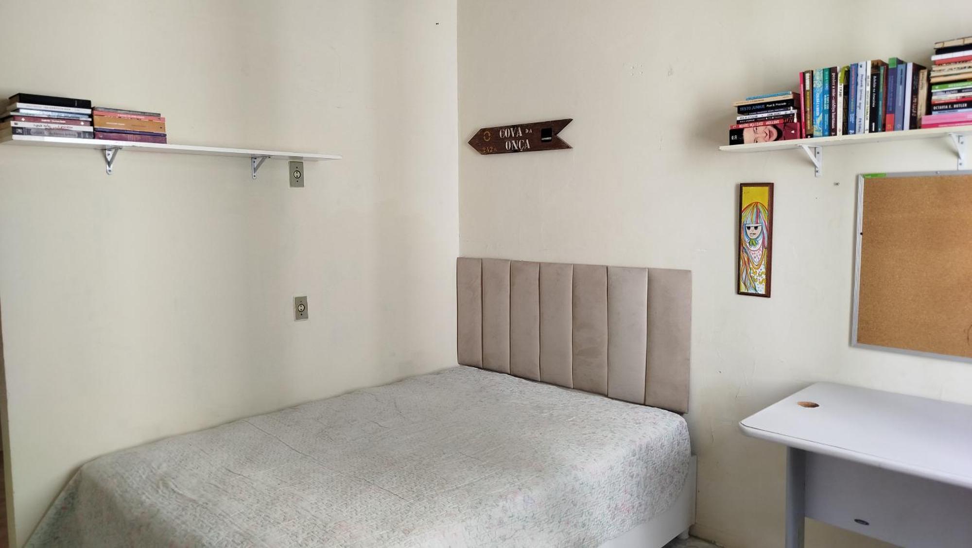 Homestay Simples Feminino *