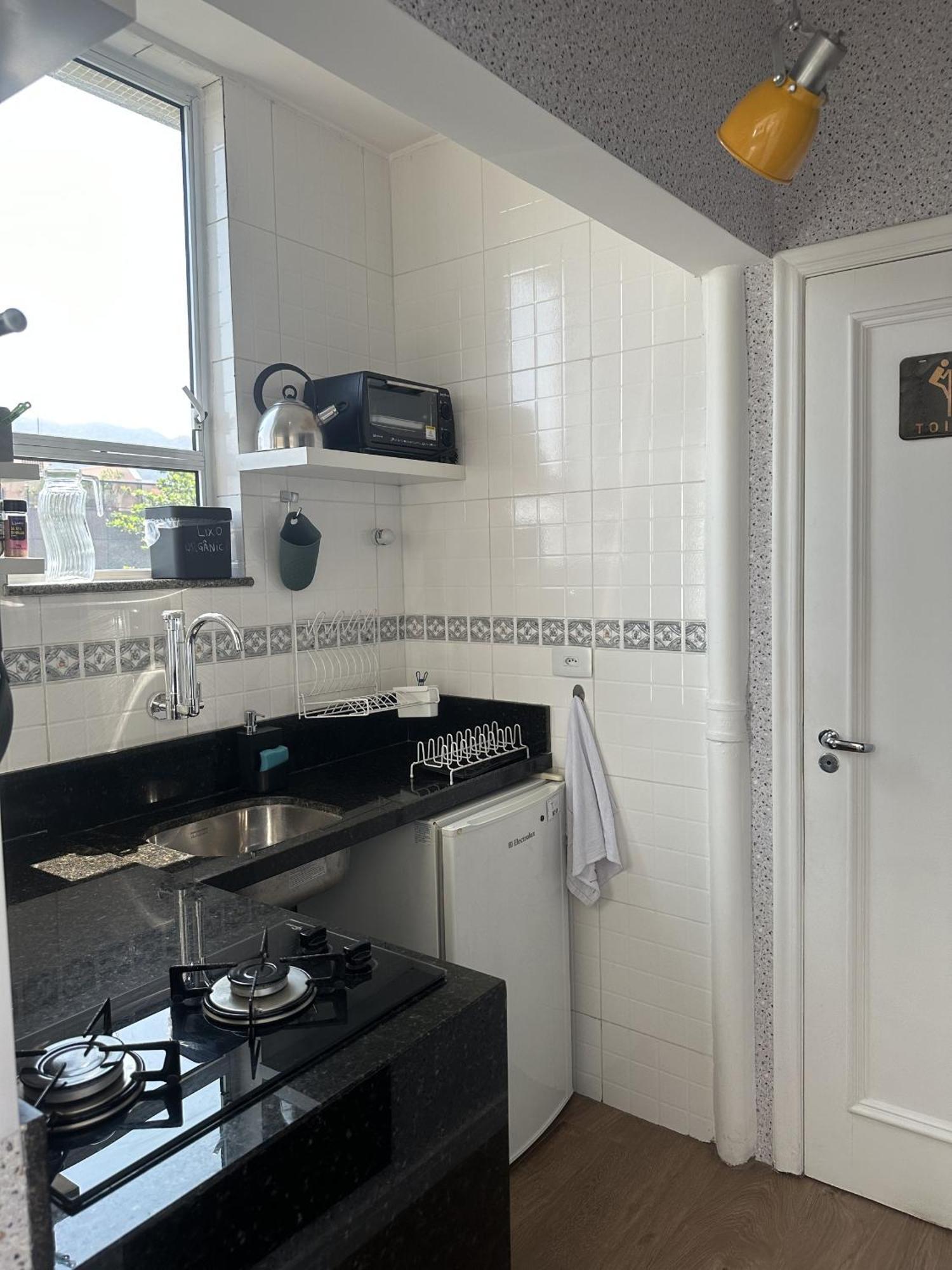 Charmoso E Bem Localizado Leblon / Besthostrio Apartamento Rio de Janeiro