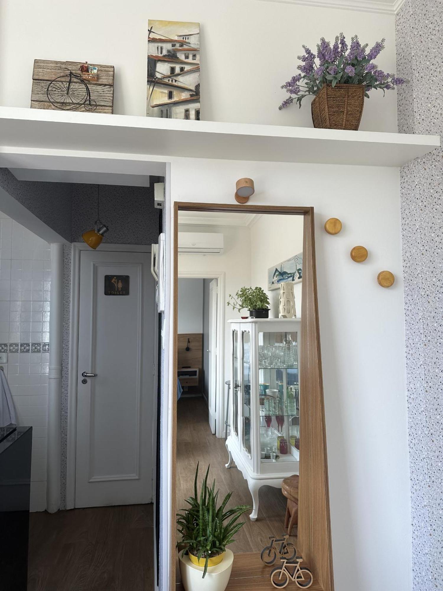 Apartamento Charmoso E Bem Localizado Leblon / Besthostrio *