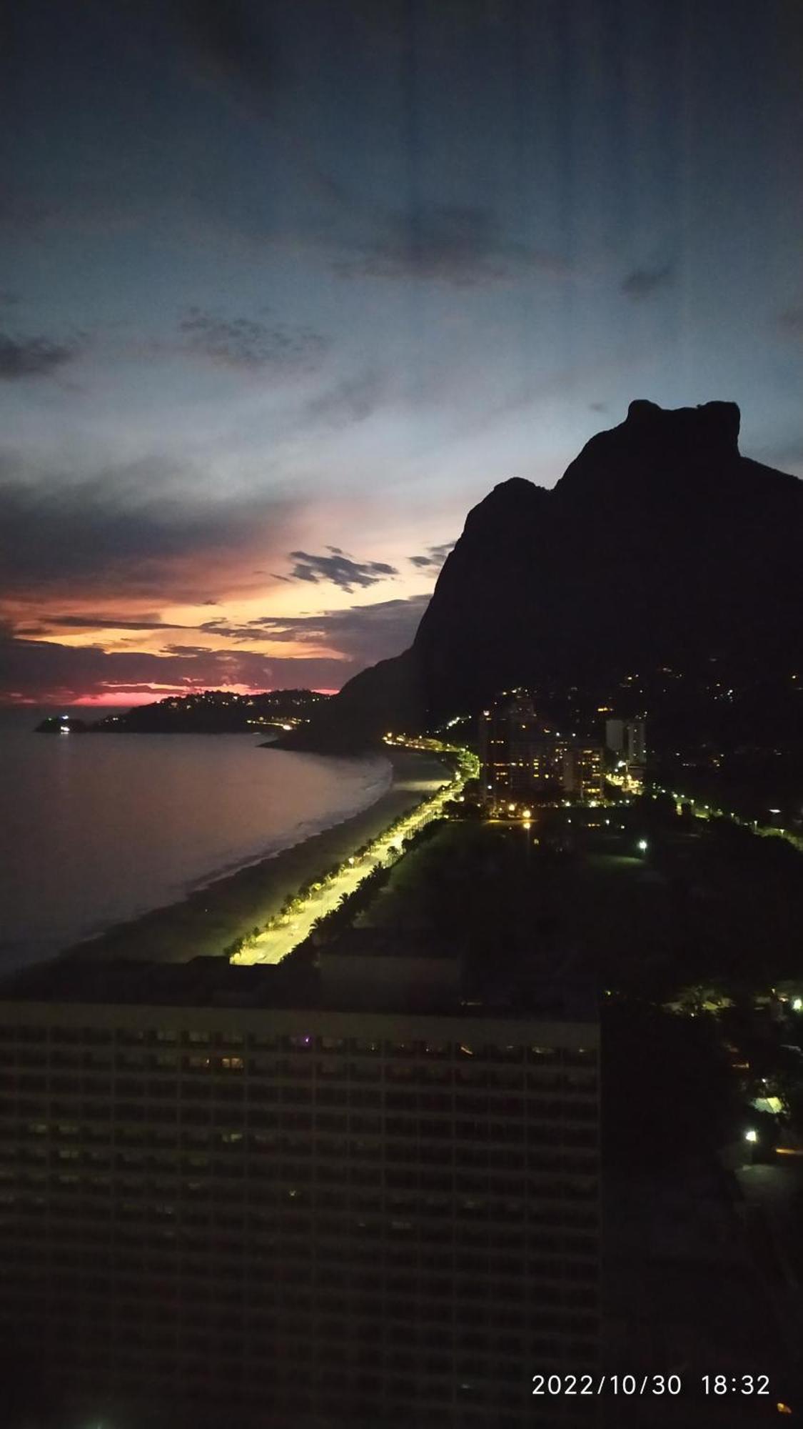 Apartment Nacional Com Banheira, Vista Do Mar E Pedra Da Gavea *