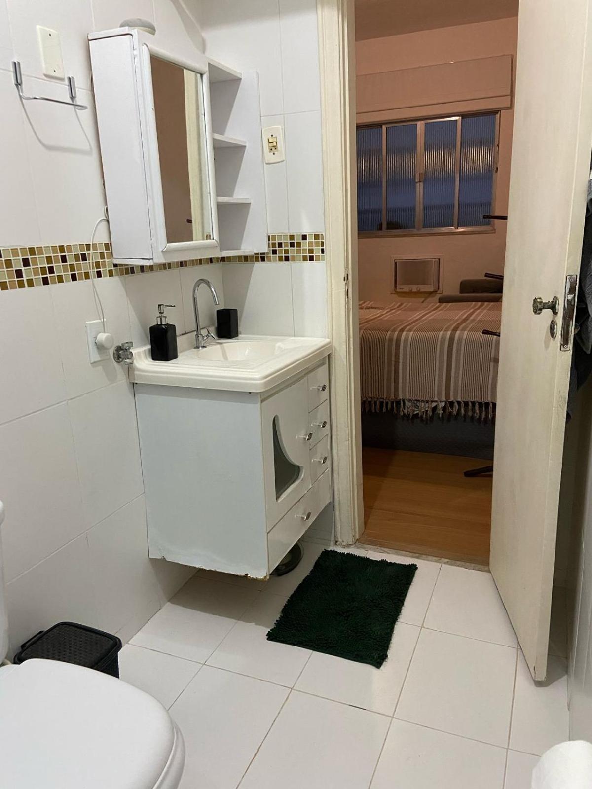 Quarto em Acomodações Particulares Privada Copa Lido Rio de Janeiro