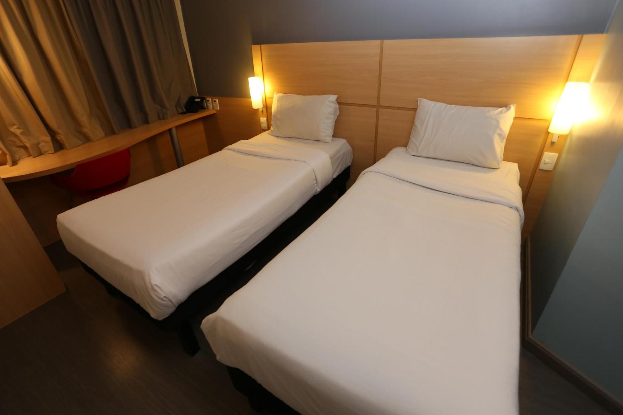 Ibis Copacabana Posto 5 3*