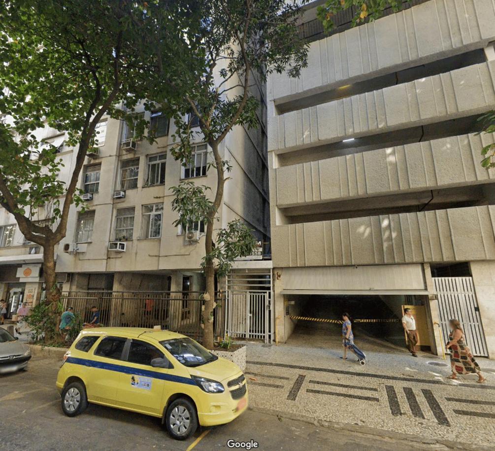 Apartamento Predio Proximo A Do Leme E Copacabana