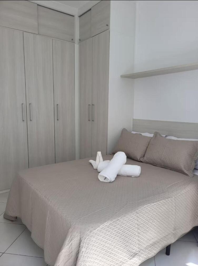 Apartamento Copacabana Quadra Da 3 Quartos Com Vista Mar