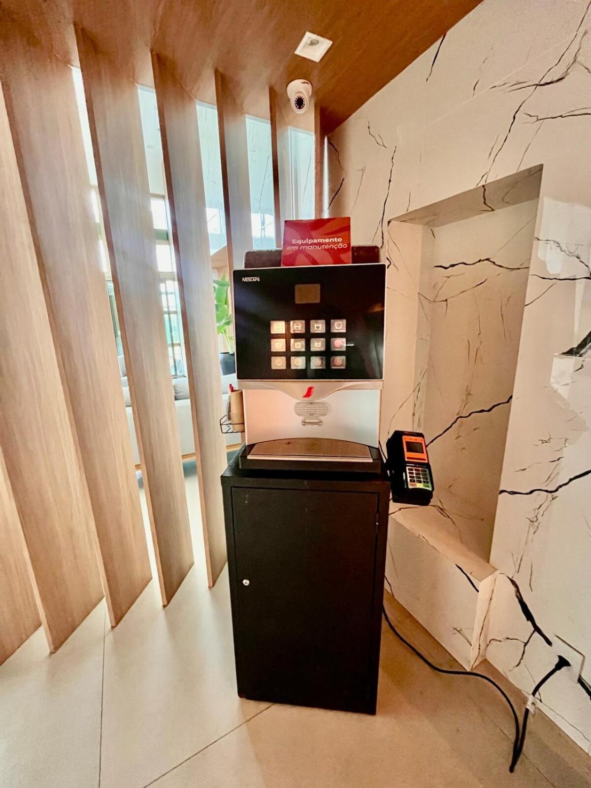 Apto Em Frente A Praia-royalplaza-barra Da Tijuca Apartamento *