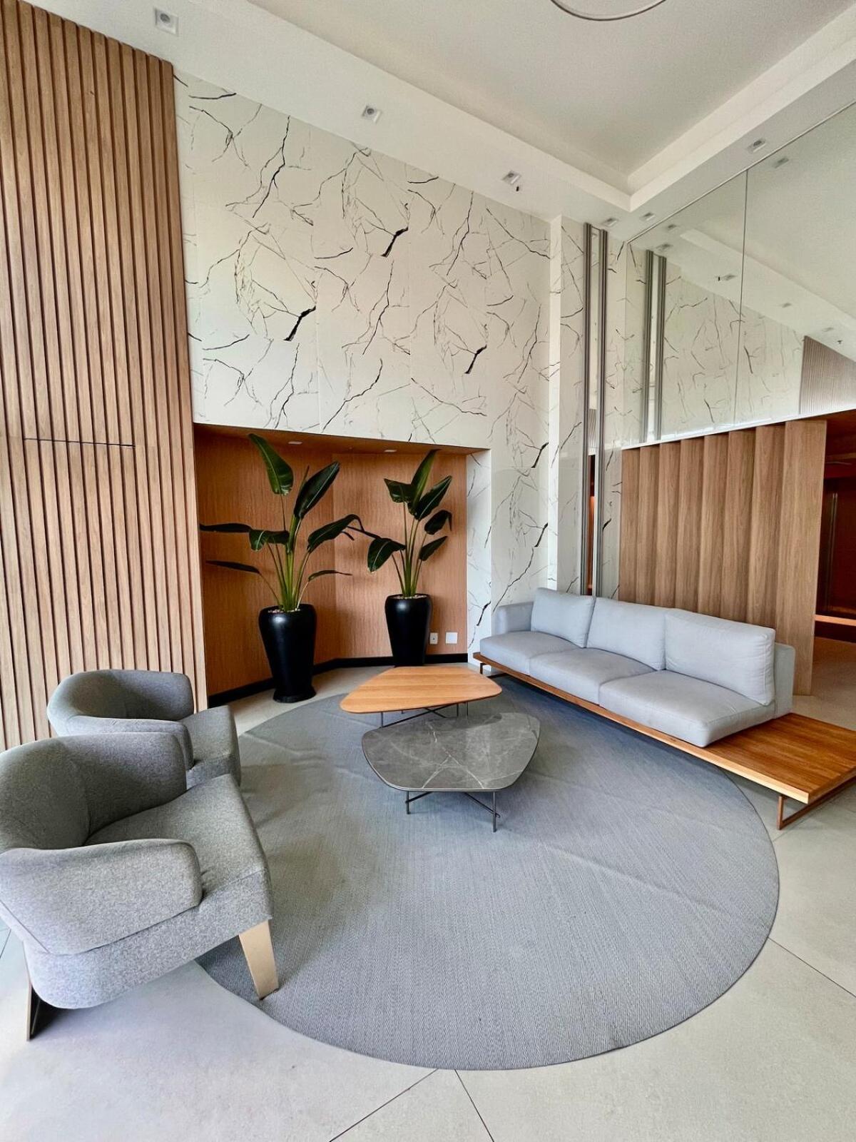 Apartamento Apto Em Frente A Praia-royalplaza-barra Da Tijuca