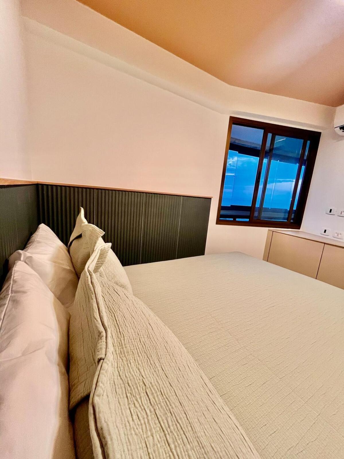 Apto Em Frente A Praia-royalplaza-barra Da Tijuca Apartamento