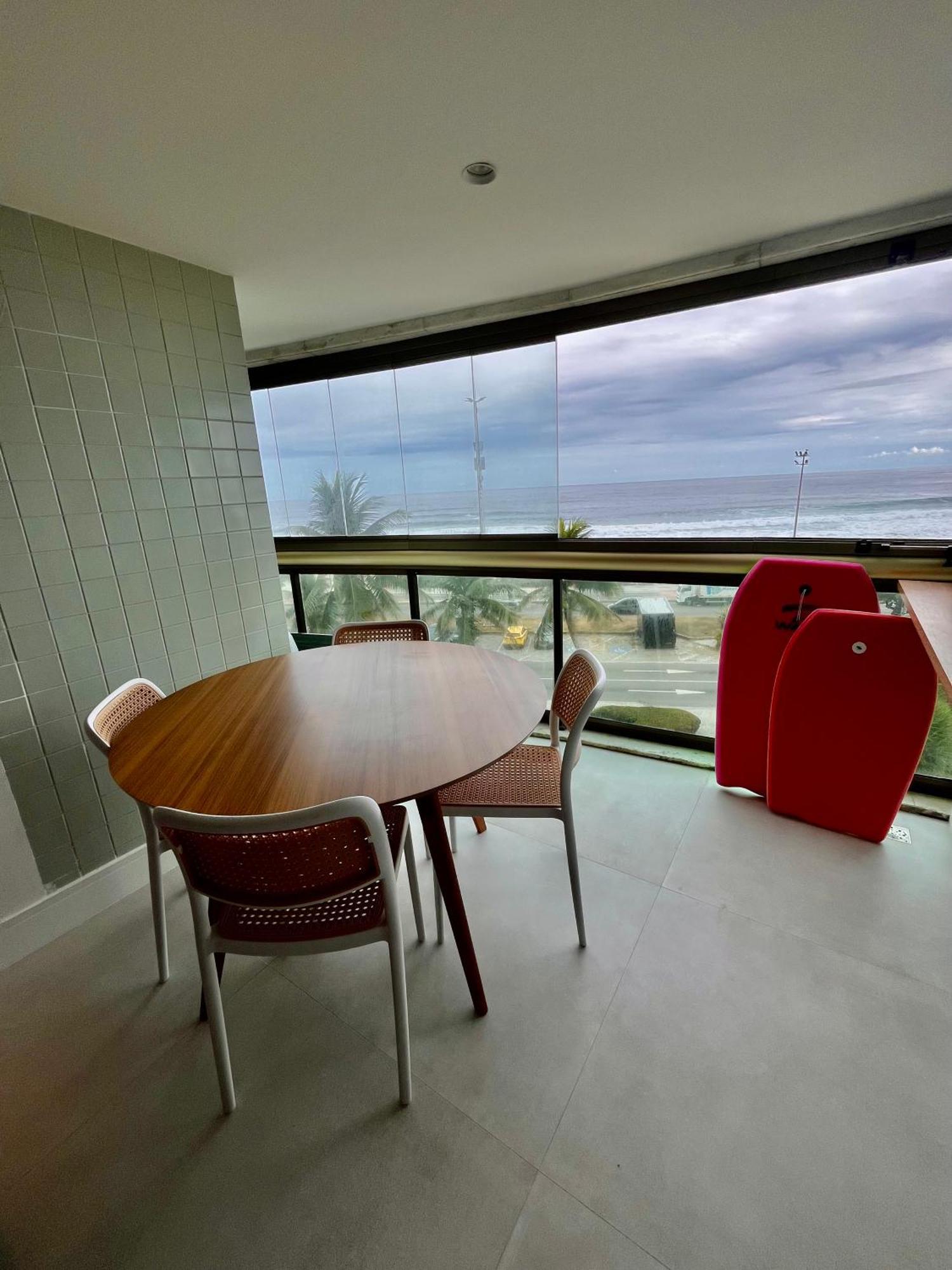Apartamento Apto Em Frente A Praia-royalplaza-barra Da Tijuca