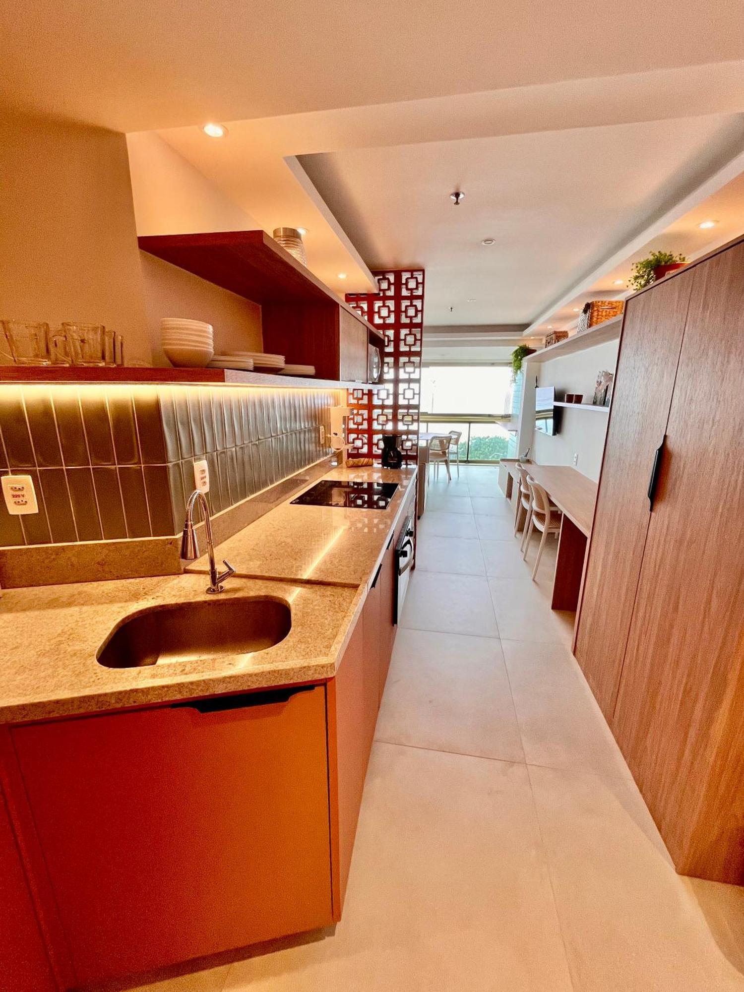 Apto Em Frente A Praia-royalplaza-barra Da Tijuca Apartamento *