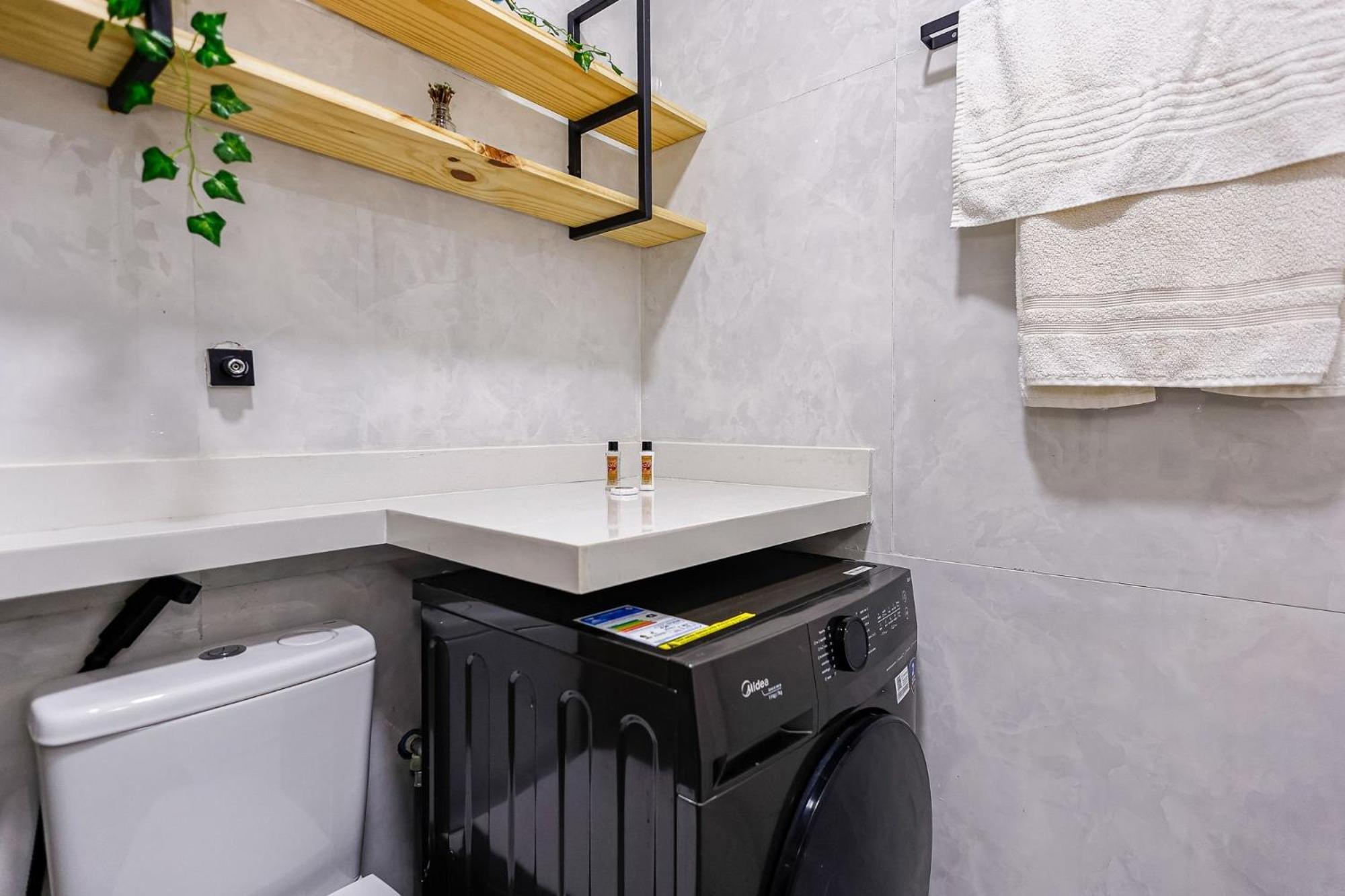 Apartamento Copa 2 - 200m Da - Wi-fi Gratis - Posto 4 *