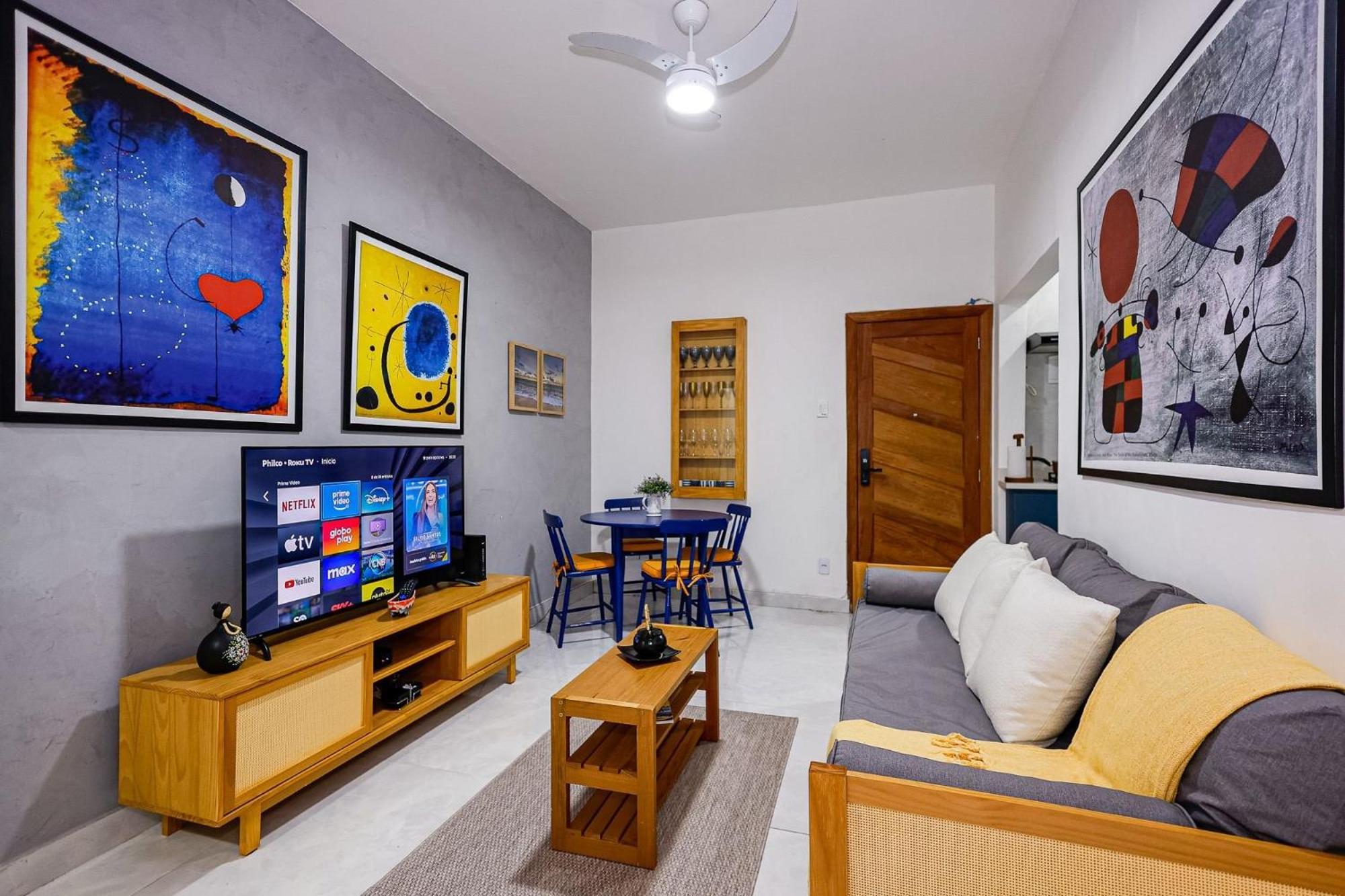Apartamento Copa 2 - 200m Da - Wi-fi Gratis - Posto 4 *