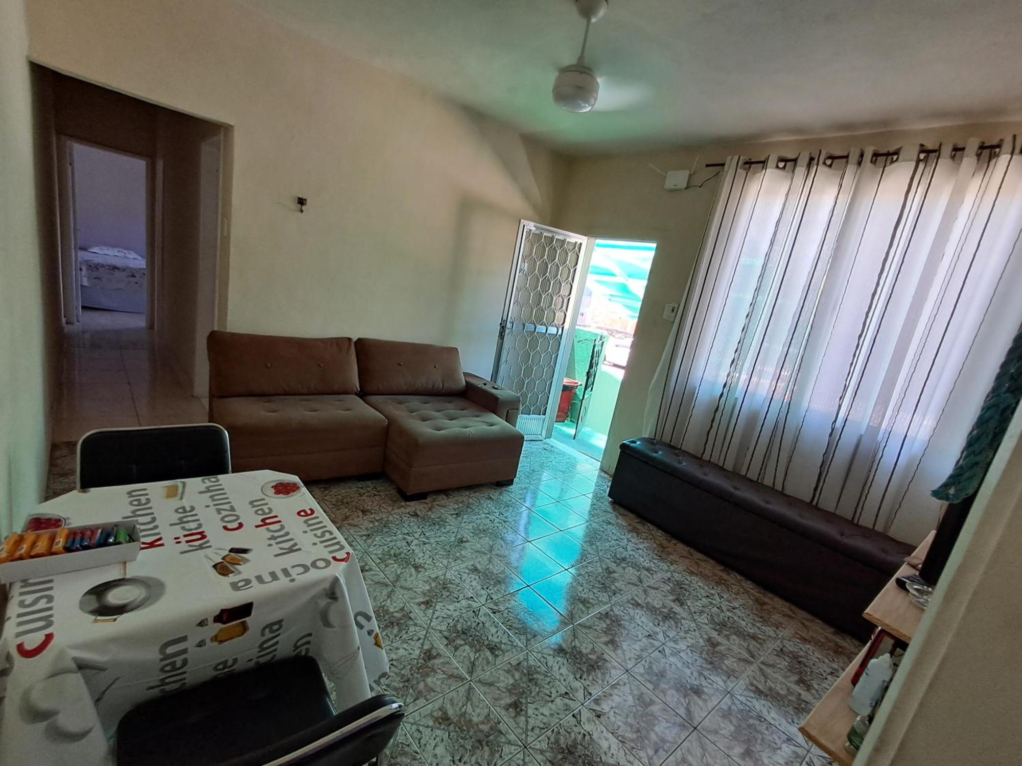 Casa Com 2 Camas Queen E 1 King Em Quartos Climatizados Apartamento *
