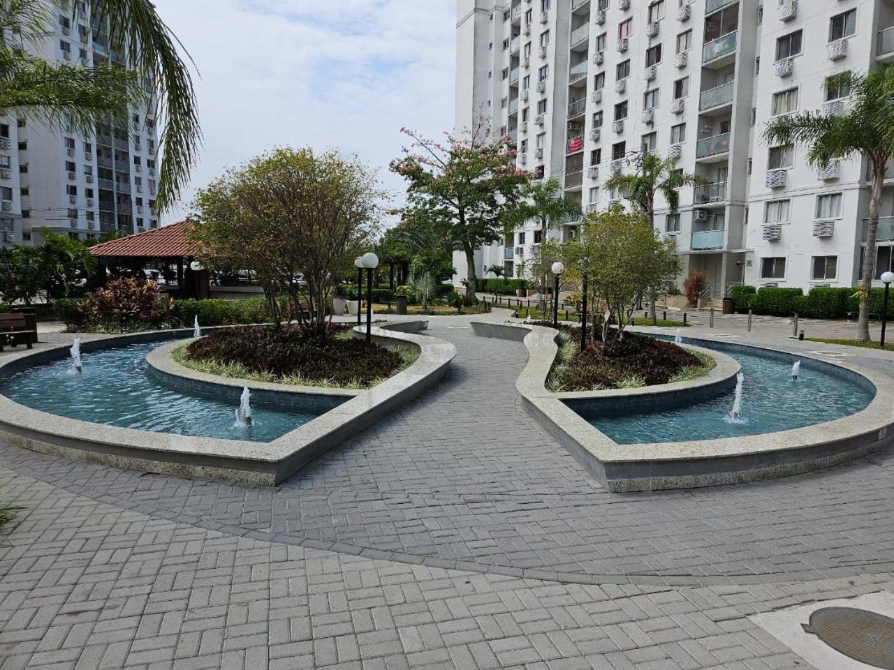 Minha - Linda Piscina