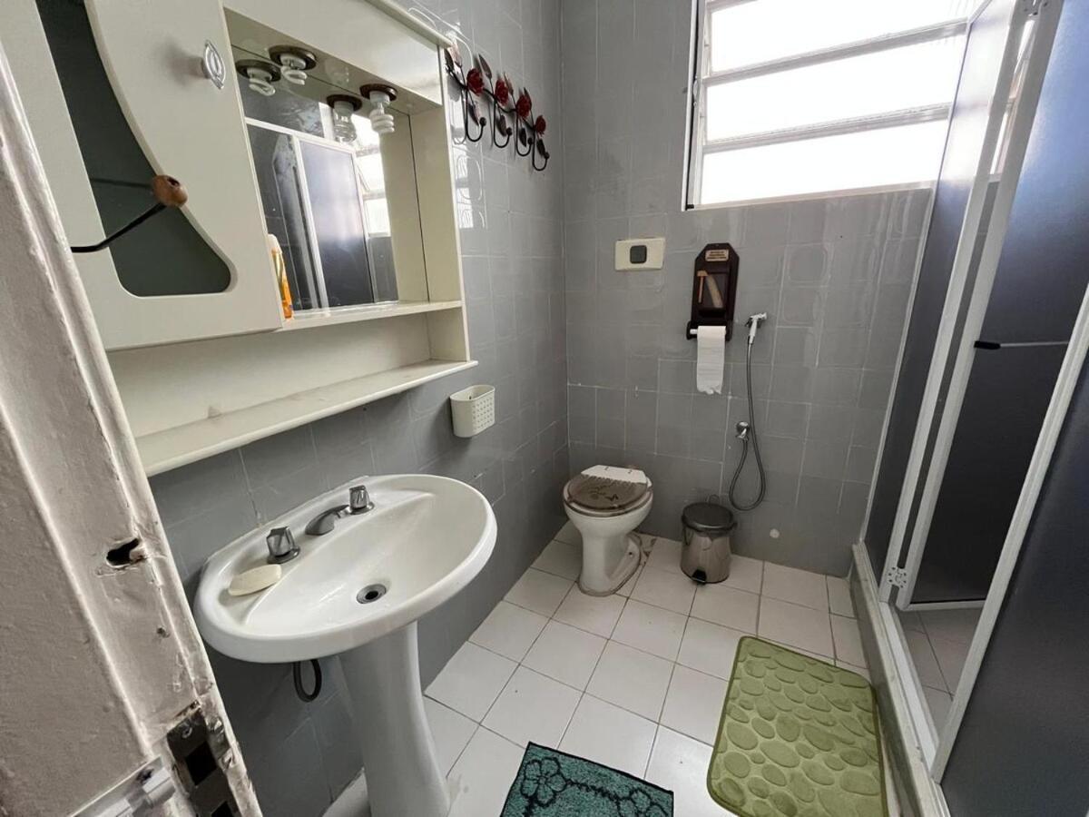 Apartamento Apto Classico, 2 Quadras Da Praia, Copacabana Palace E Metro - Ar Condicionado - Muito Bem Equipado Rio de Janeiro