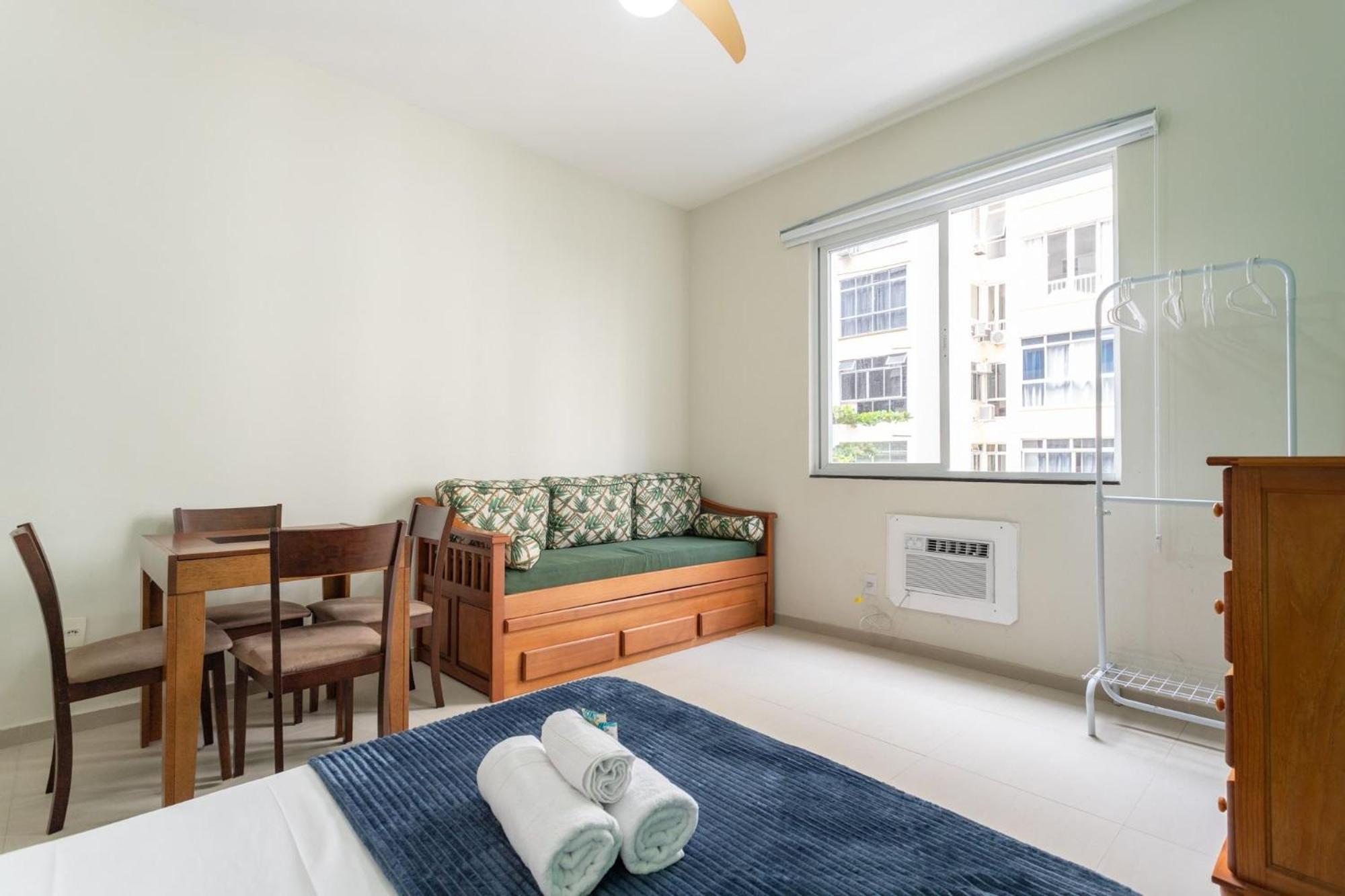 Apartamento Na Quadra Da No Leme Rio de Janeiro