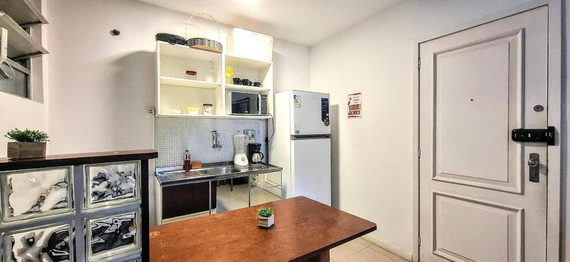 Must Leblon - Pacote: 4 Hospedes, + 1 Ticket Apartamento