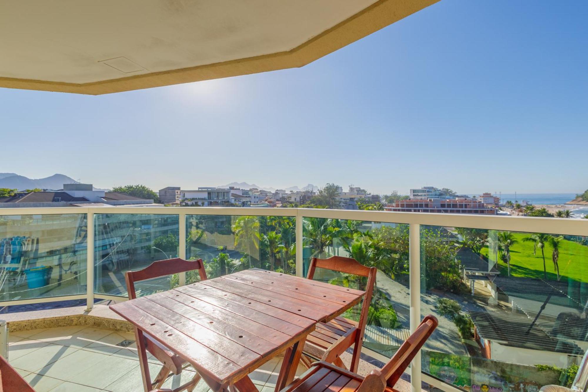 Manhas De Sol: Vista A Beira-mar Apartment *