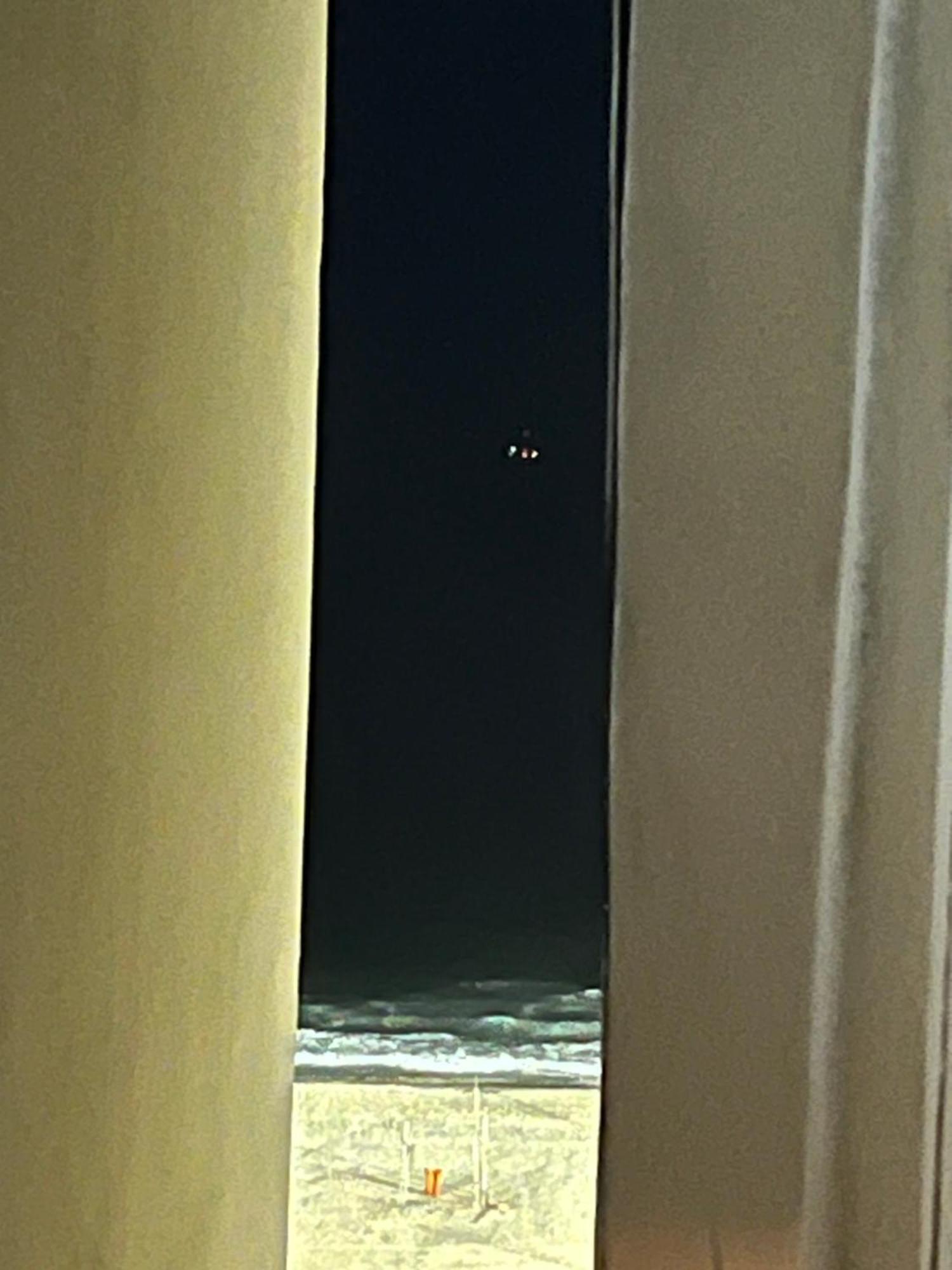 Casa de hóspedes Quartos Privativos Em Frente A De Copacabana,