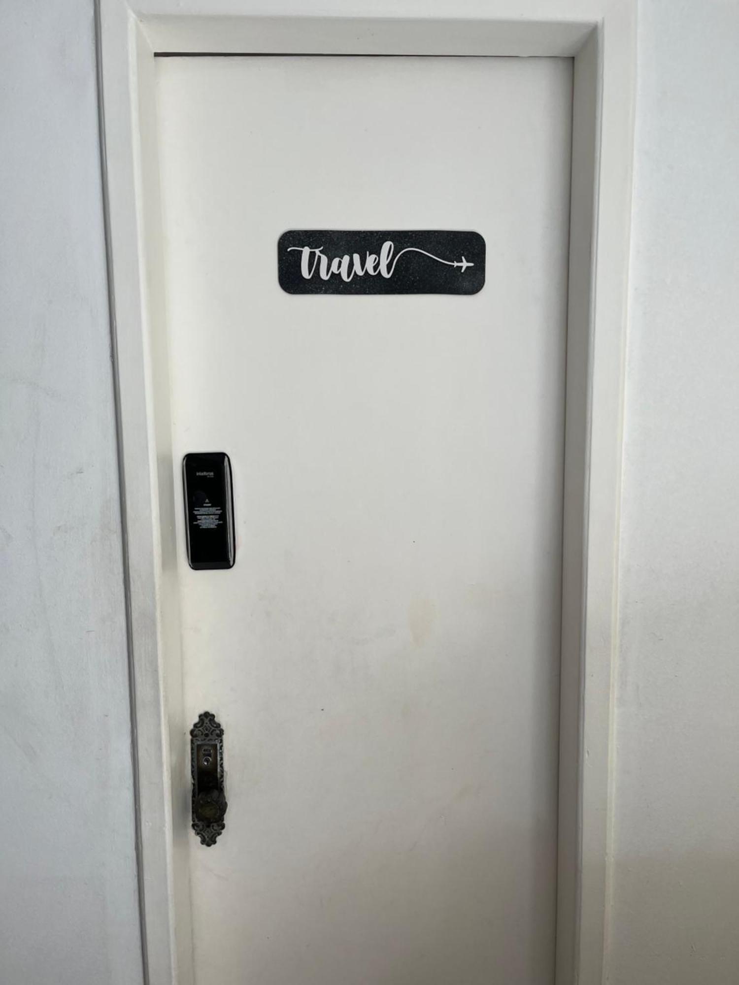 Casa de hóspedes Quartos Privativos Em Frente A De Copacabana, *