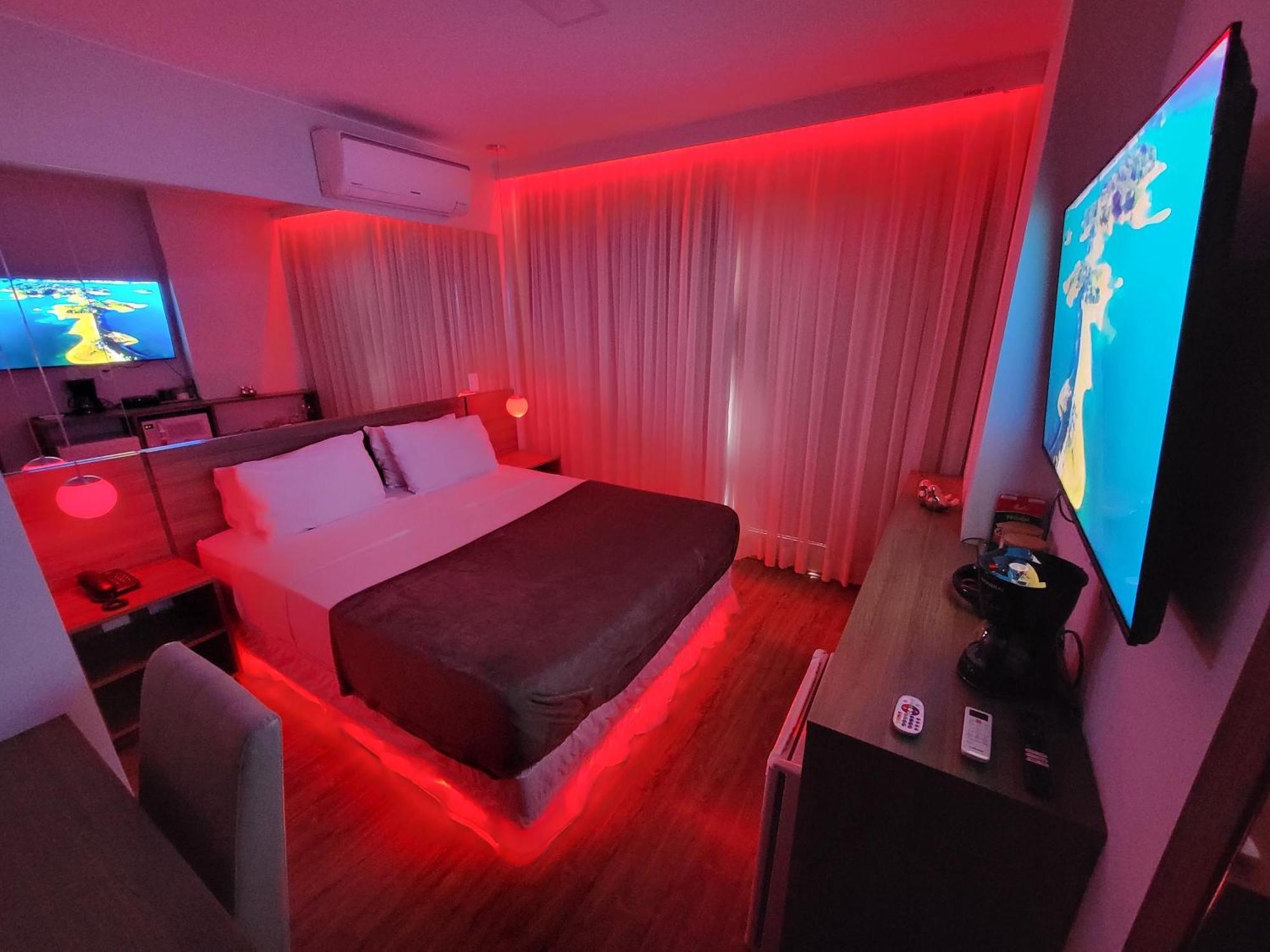 Apartment Vegas, Tv 55
