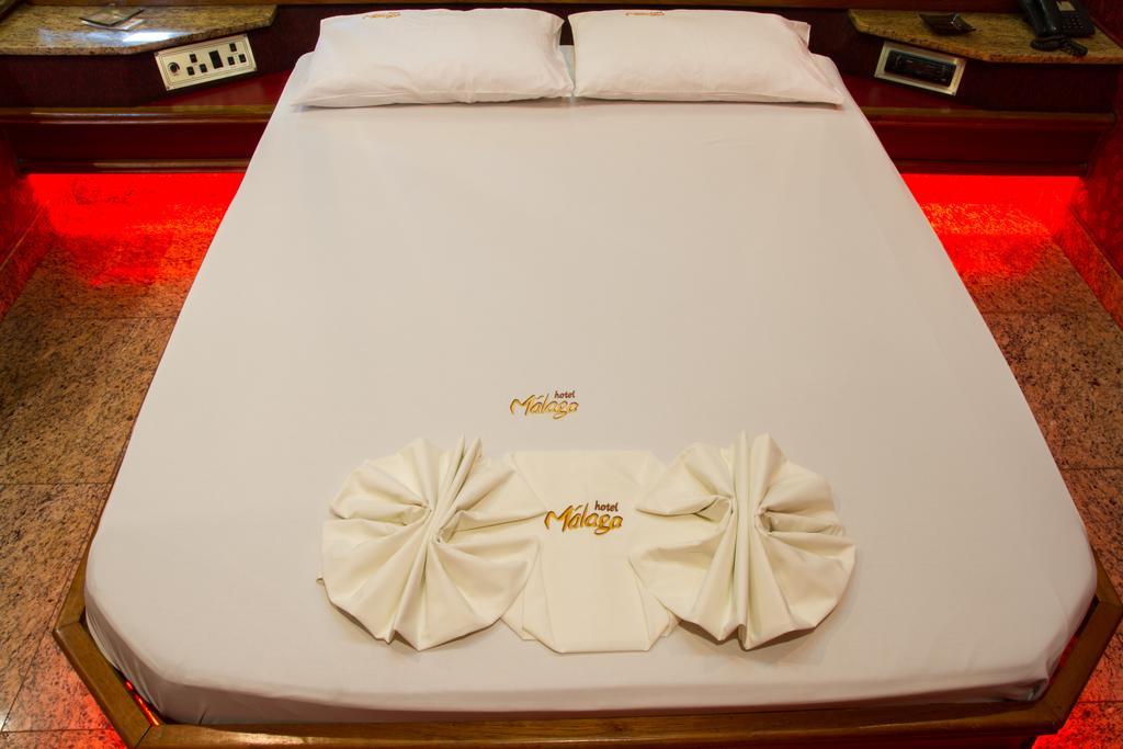Motel para Casais Malaga (adults Only)