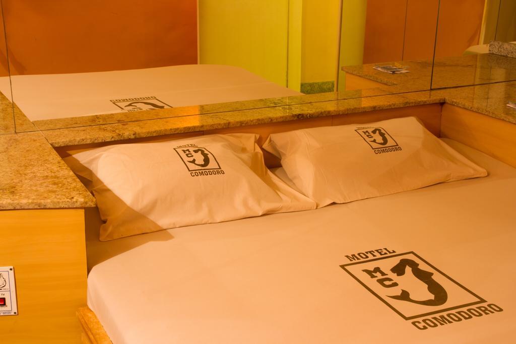 Comodoro (adults Only)