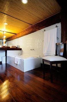 Tuakaza Exclusive Boutique Hotel 4*